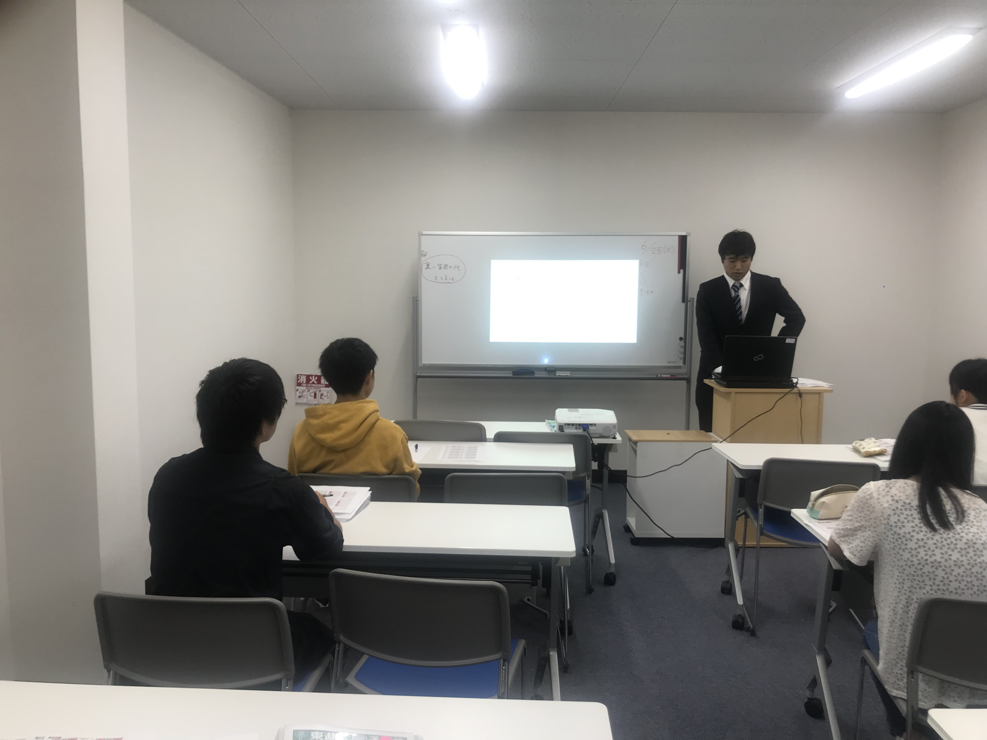 大学生活報告会（近畿大学医学部）を行いました！