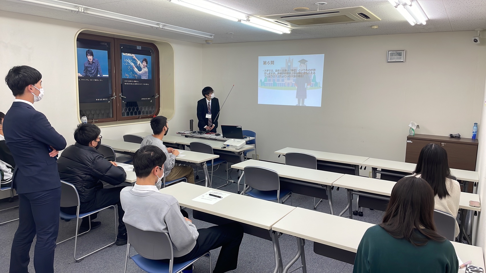 大学クイズイベントの様子